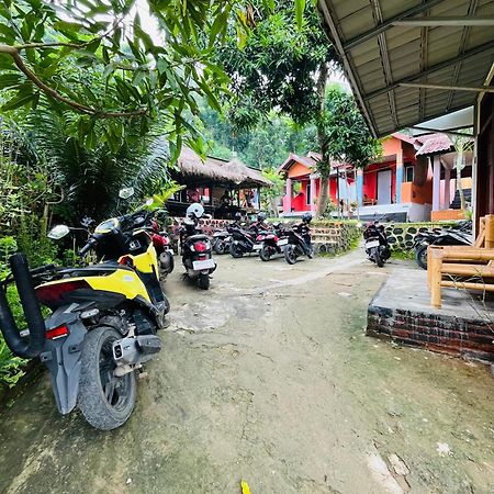 Roy Homestay Kuta Kuta  Buitenkant foto