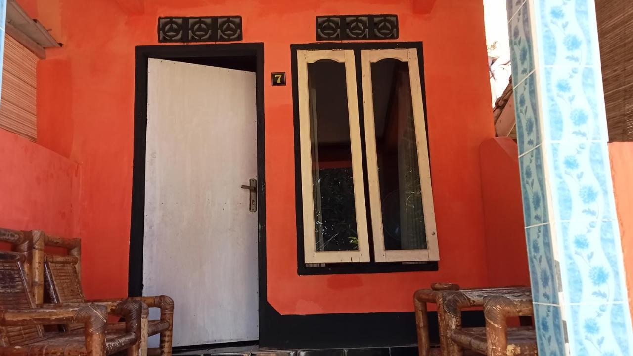 Roy Homestay Kuta Kuta  Buitenkant foto