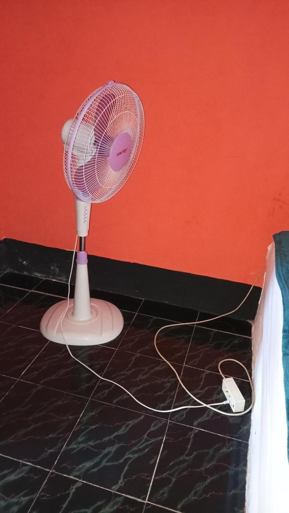 Roy Homestay Kuta Kuta  Buitenkant foto