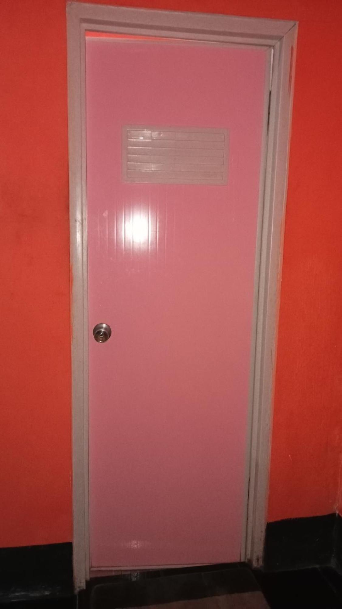 Roy Homestay Kuta Kuta  Buitenkant foto