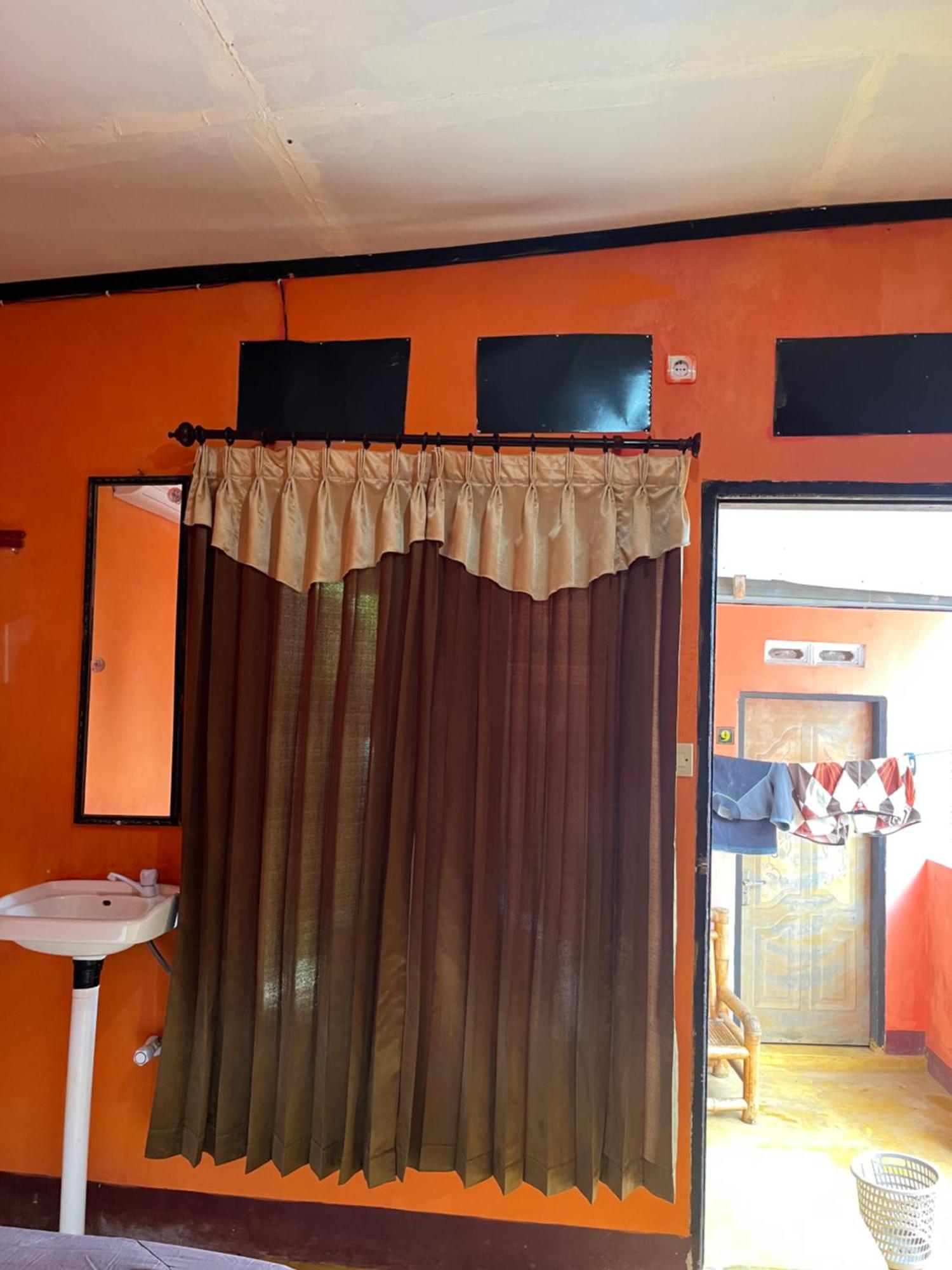 Roy Homestay Kuta Kuta  Buitenkant foto